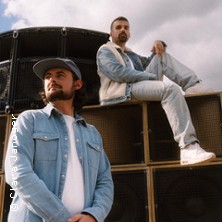 Jahneration, Tourn&eacute;e