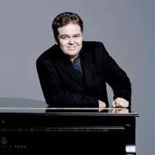 Arcadi Volodos - Bach, Chopin, Schubert